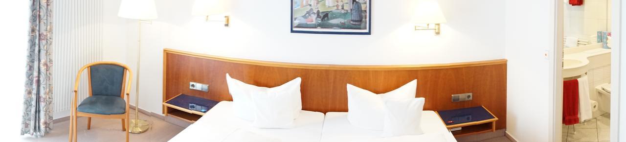 Hotel-Restaurant Roter Ochsen Lauchheim Dış mekan fotoğraf